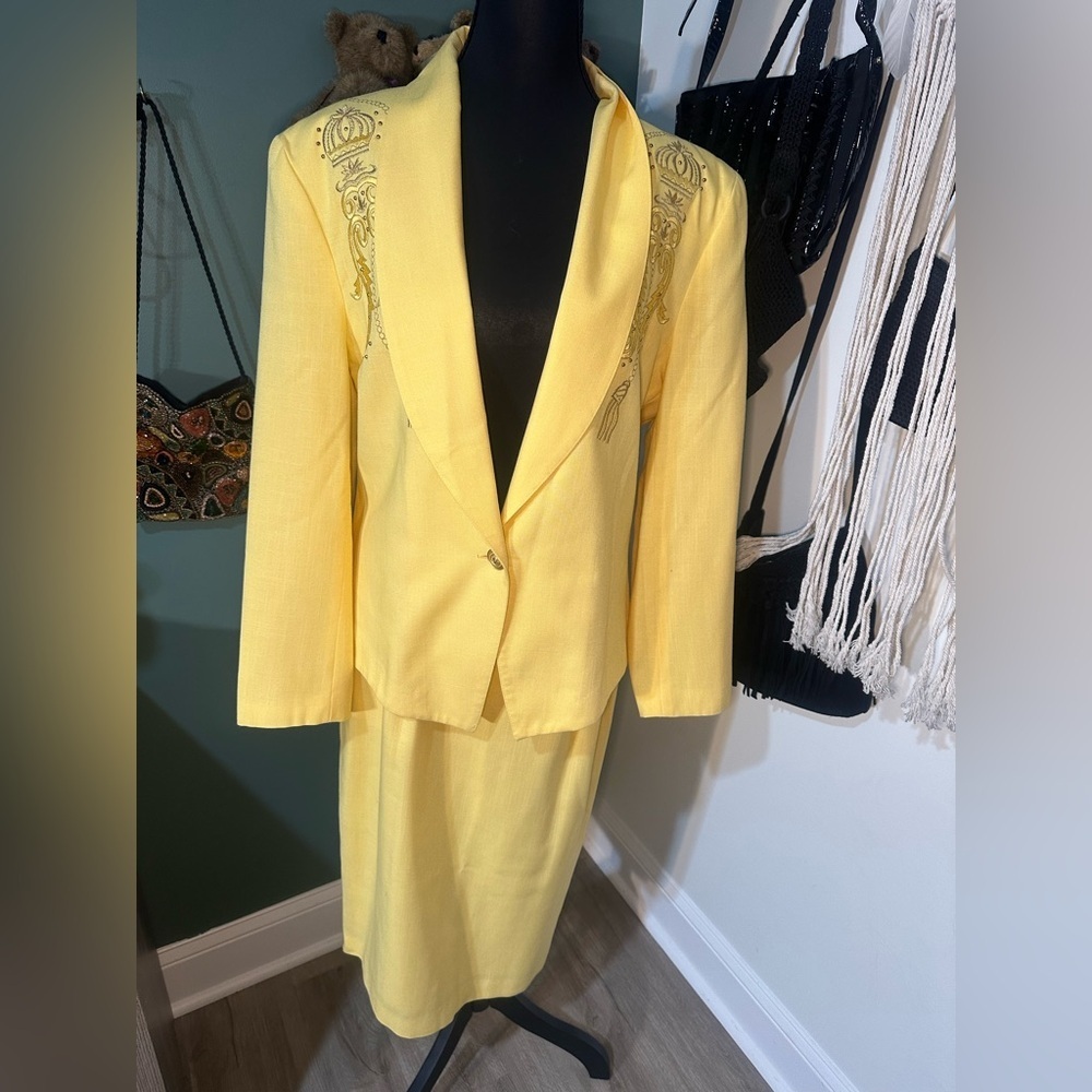 Vintage Yellow Suit Set Womens 6 City Girl Nancy Bolen Skirt Blazer (see sizing)